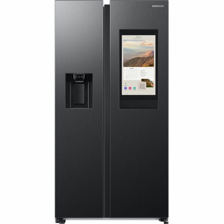 Review of the Samsung Smart Fridge with Family Hub
